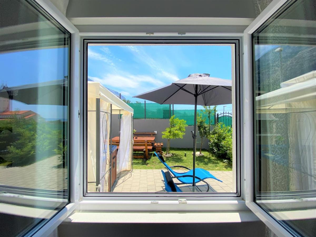 Lux Apartment Sea Shell With Jacuzzi Макарска Экстерьер фото